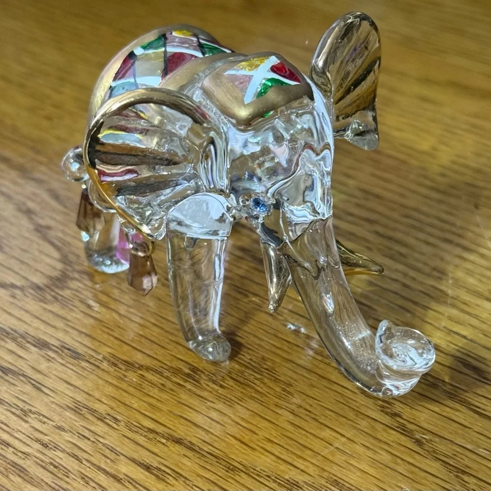 Spun Glass Hand Painted Elephant Figurine With Beads and Gold Accent‎